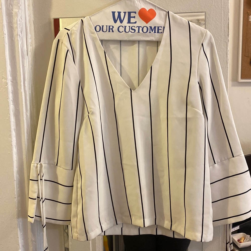 Striped Blouse - Picture 4 of 5
